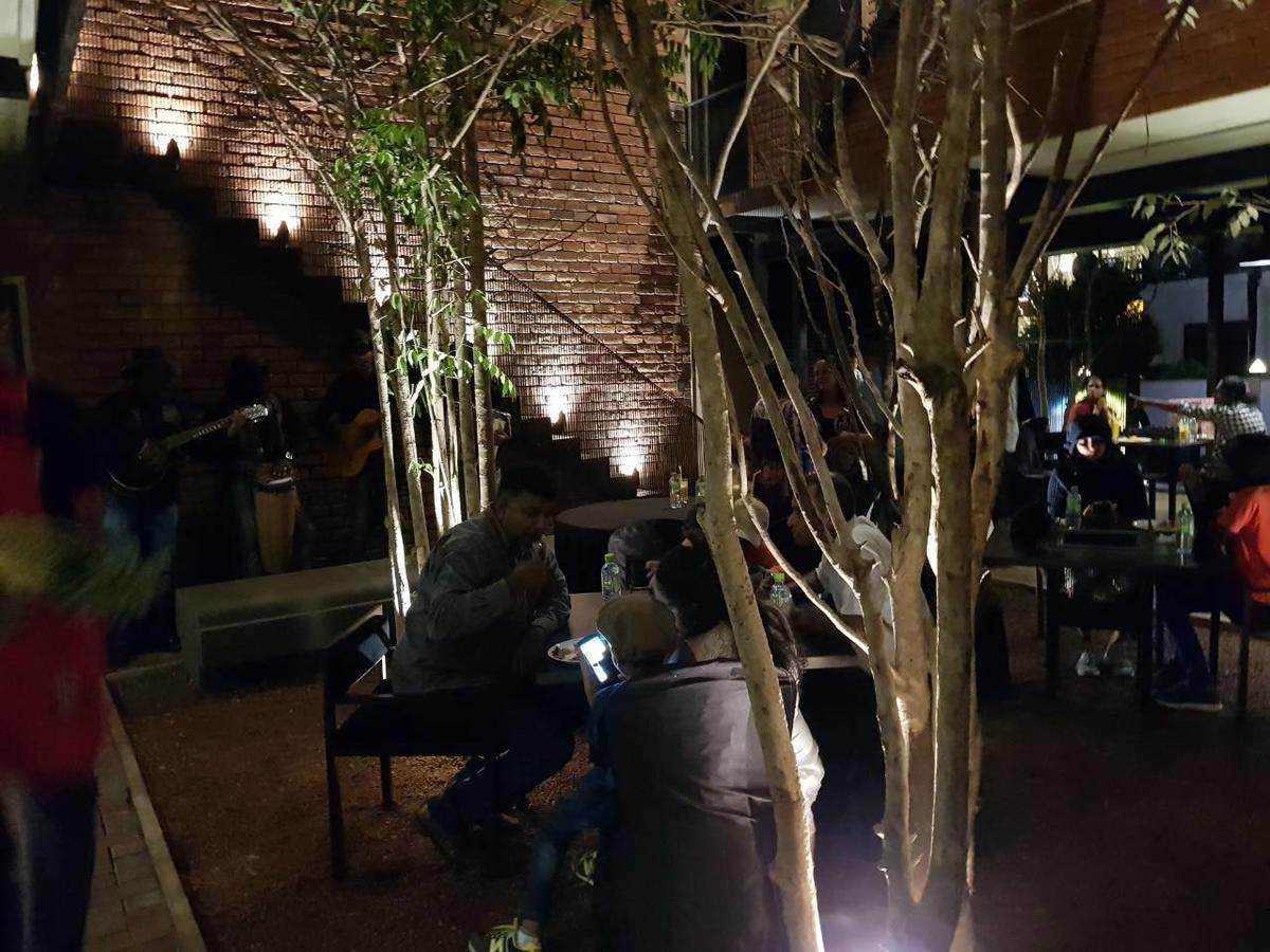 Bbq Hub Ella Hotel Екстериор снимка